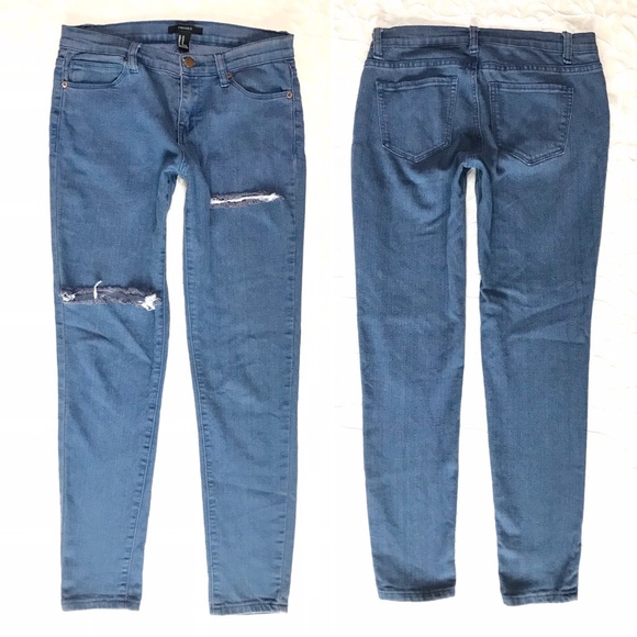 Forever 21 Jeans Blue Denim size 27 Destroyed Slim - Picture 2 of 7